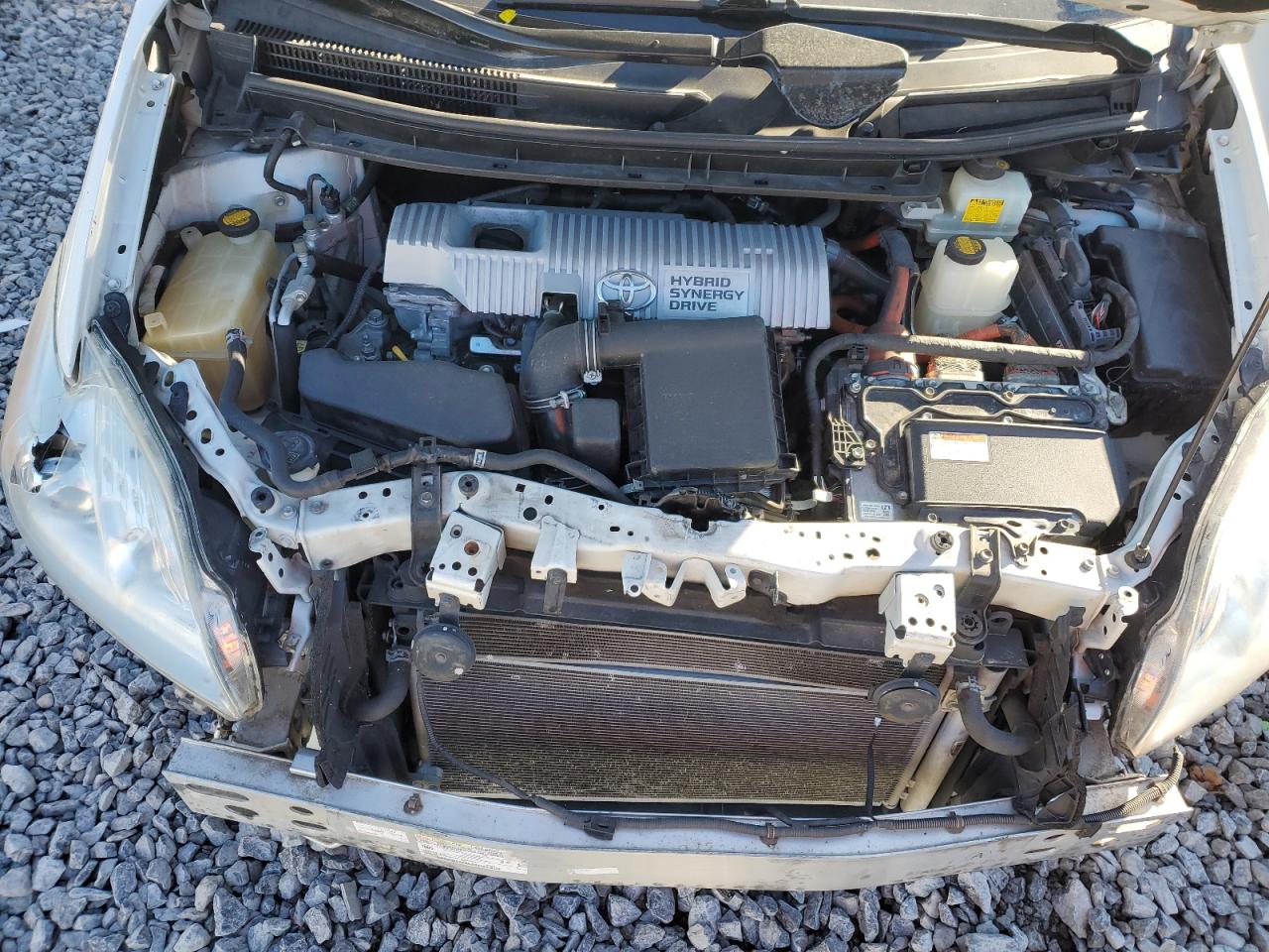 2014 TOYOTA PRIUS photo 11