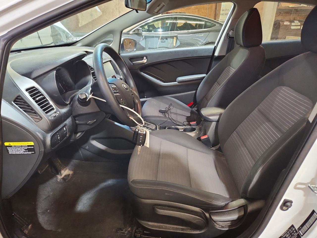 2018 KIA FORTE LX photo 13