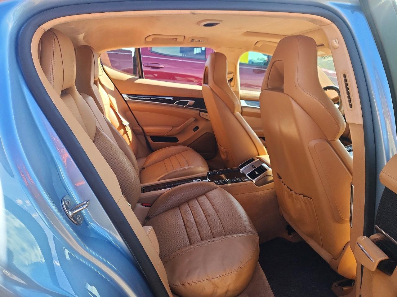 2015 PORSCHE PANAMERA GTS photo 19