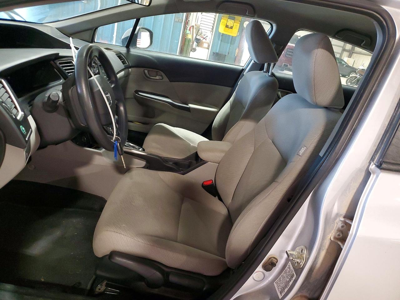 2013 HONDA CIVIC LX photo 13