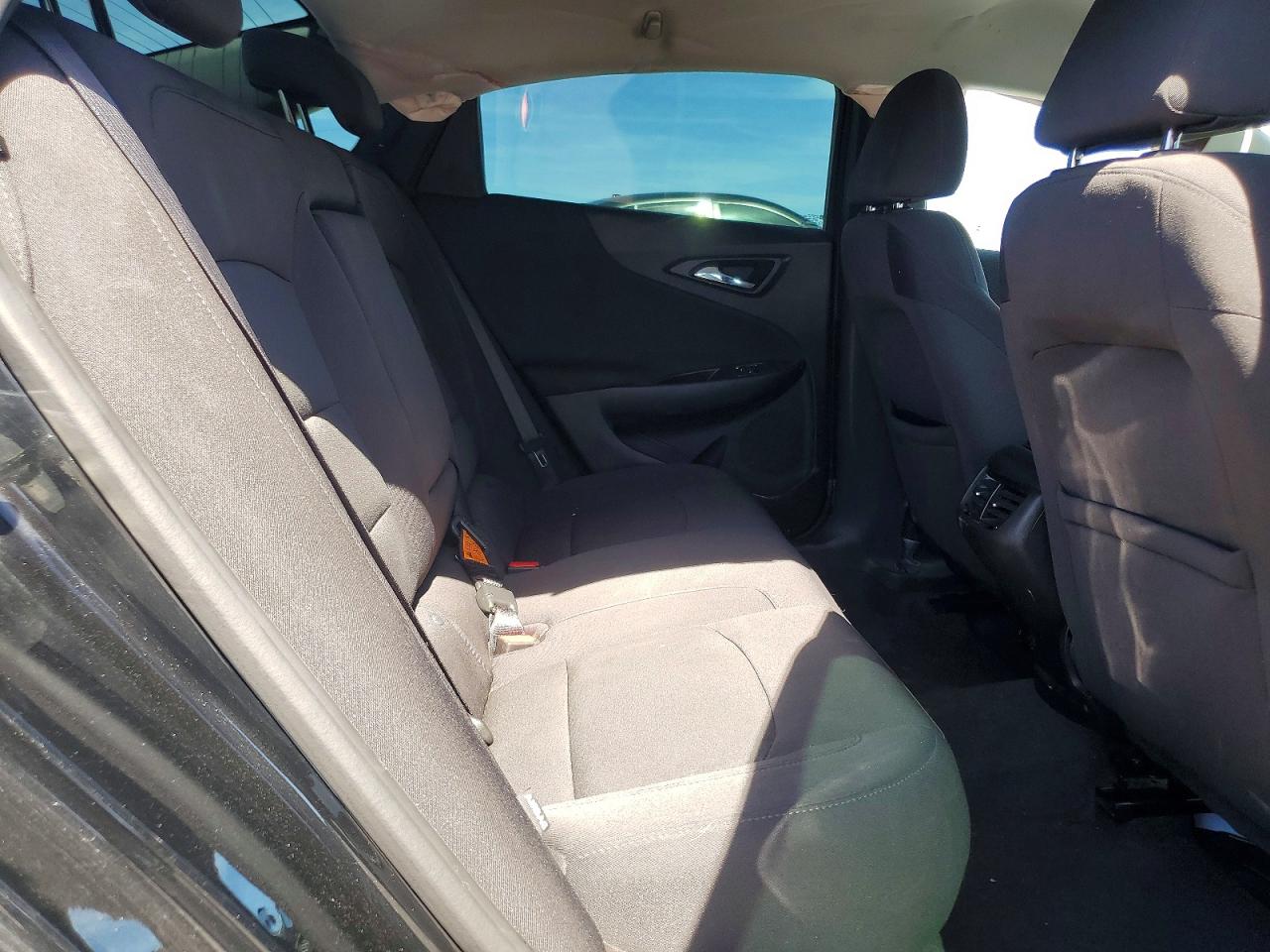 2018 CHEVROLET MALIBU LT photo 10