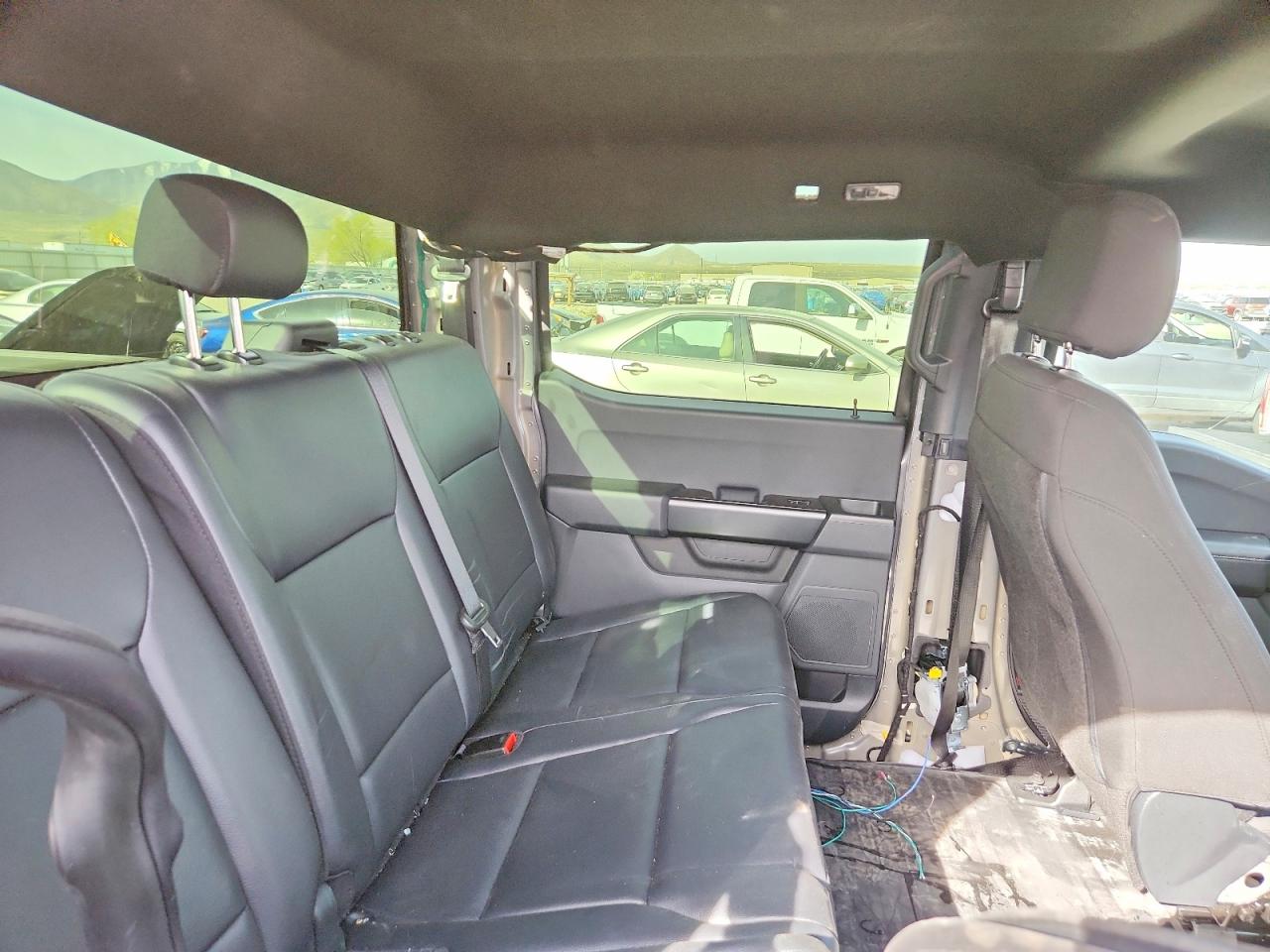 2025 FORD F150 POLICE RESPONDER photo 10