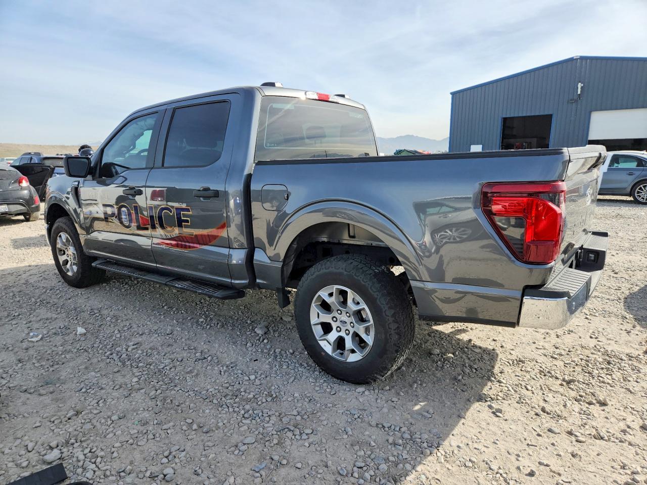 2025 FORD F150 POLICE RESPONDER photo 2