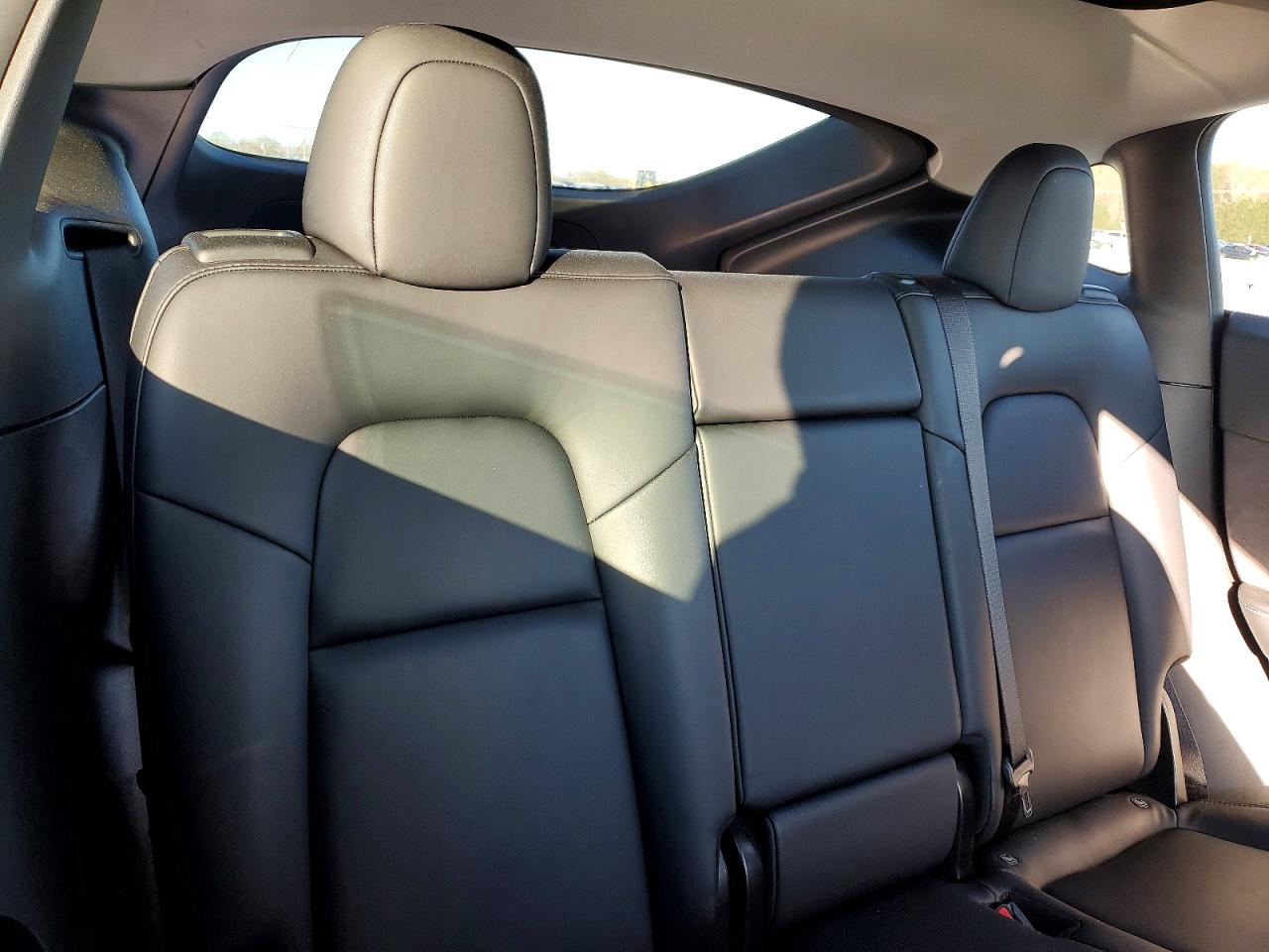 2021 TESLA MODEL Y photo 11