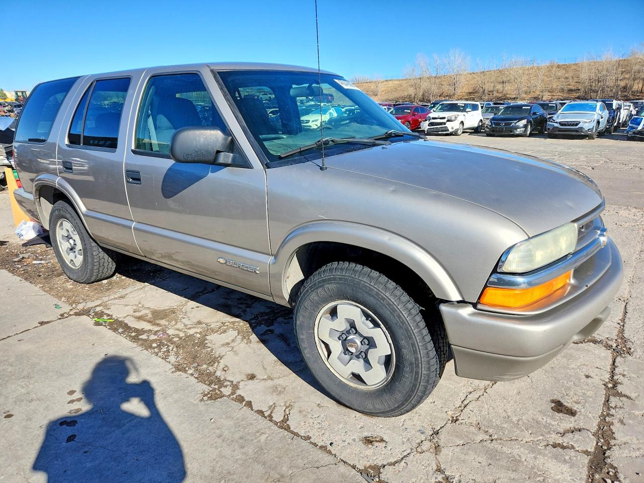 2004 CHEVROLET BLAZER photo 7
