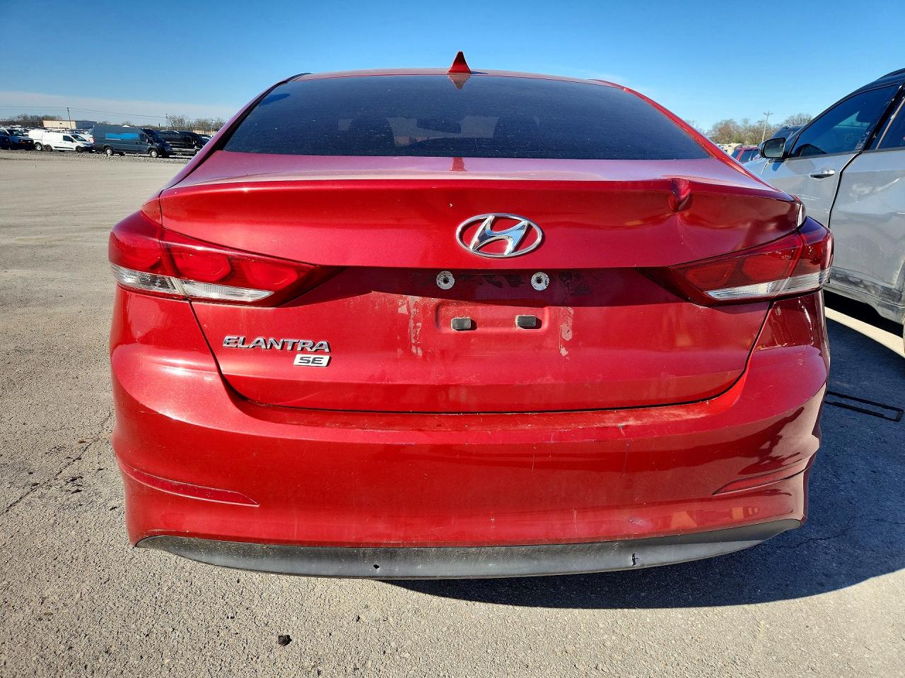 2017 HYUNDAI ELANTRA SE photo 6