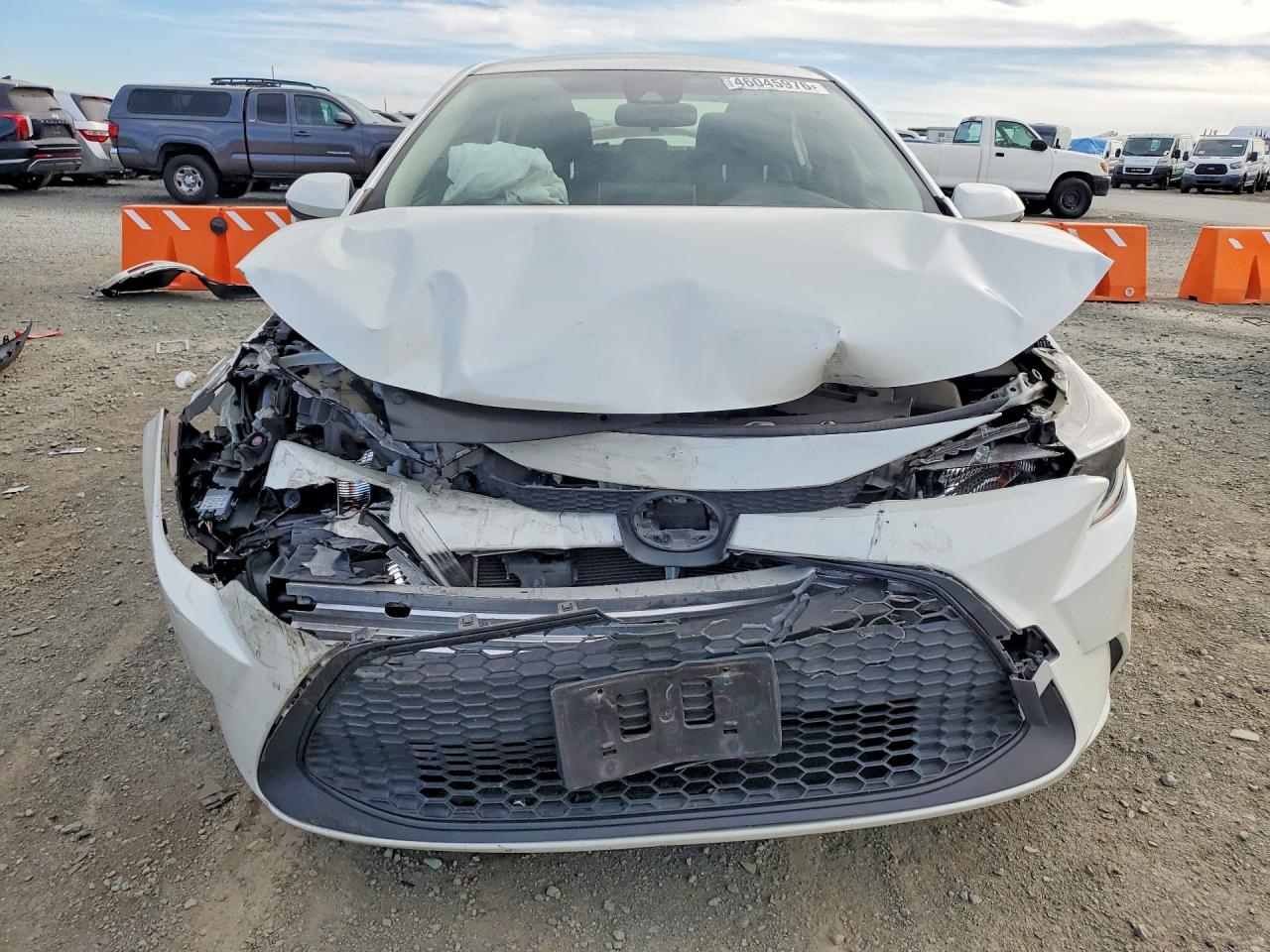 2020 TOYOTA COROLLA LE photo 9