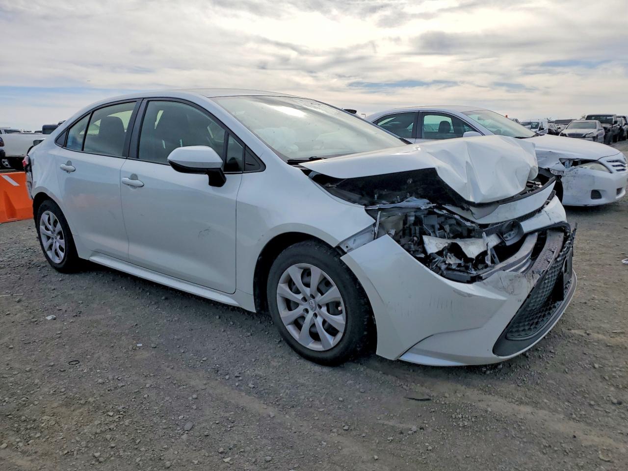 2020 TOYOTA COROLLA LE photo 7
