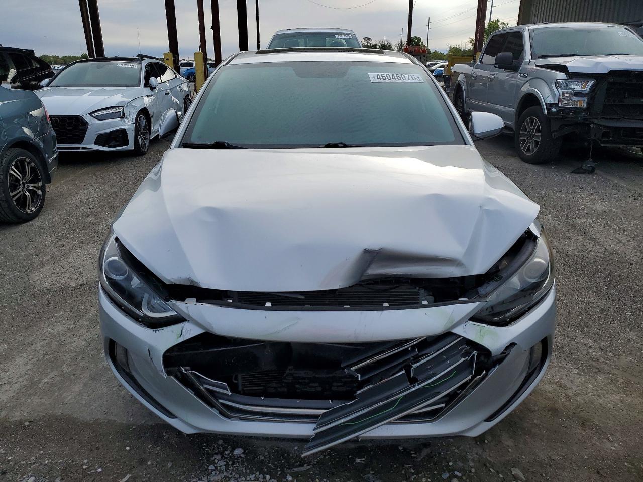 2018 HYUNDAI ELANTRA VALUE EDITION photo 9