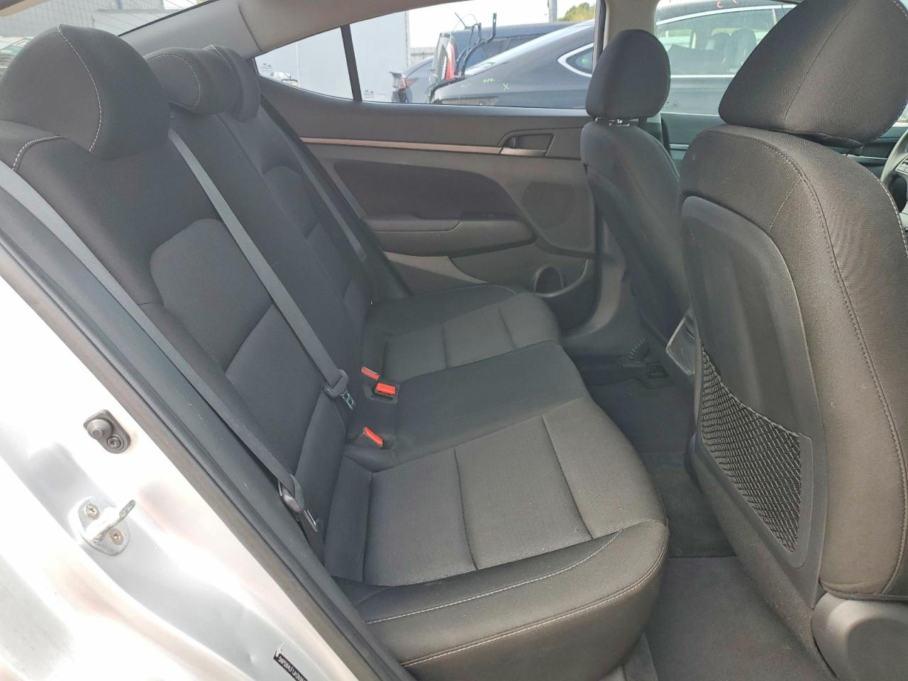 2018 HYUNDAI ELANTRA VALUE EDITION photo 19