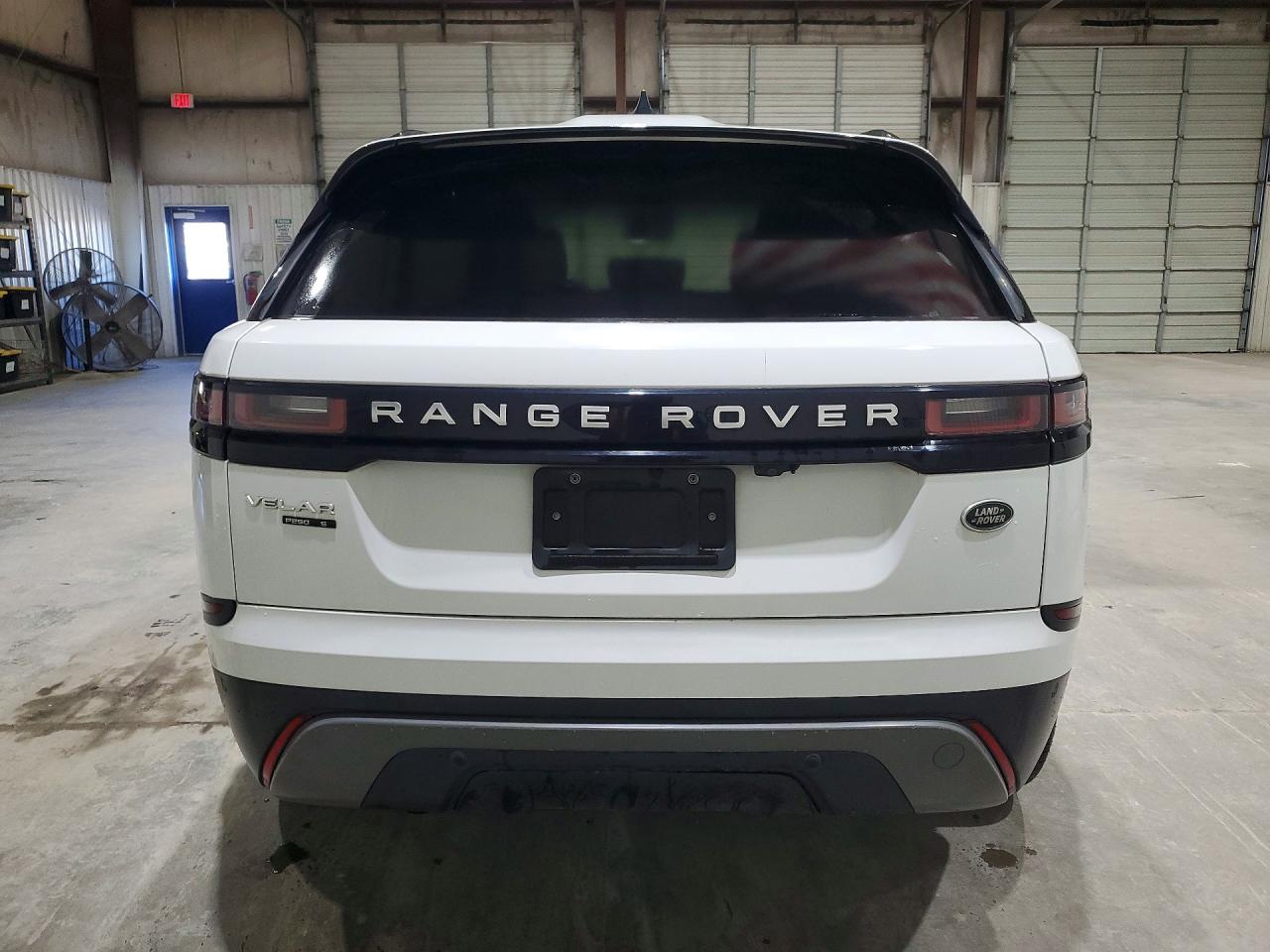 2019 LAND ROVER RANGE ROVER VELAR S photo 6