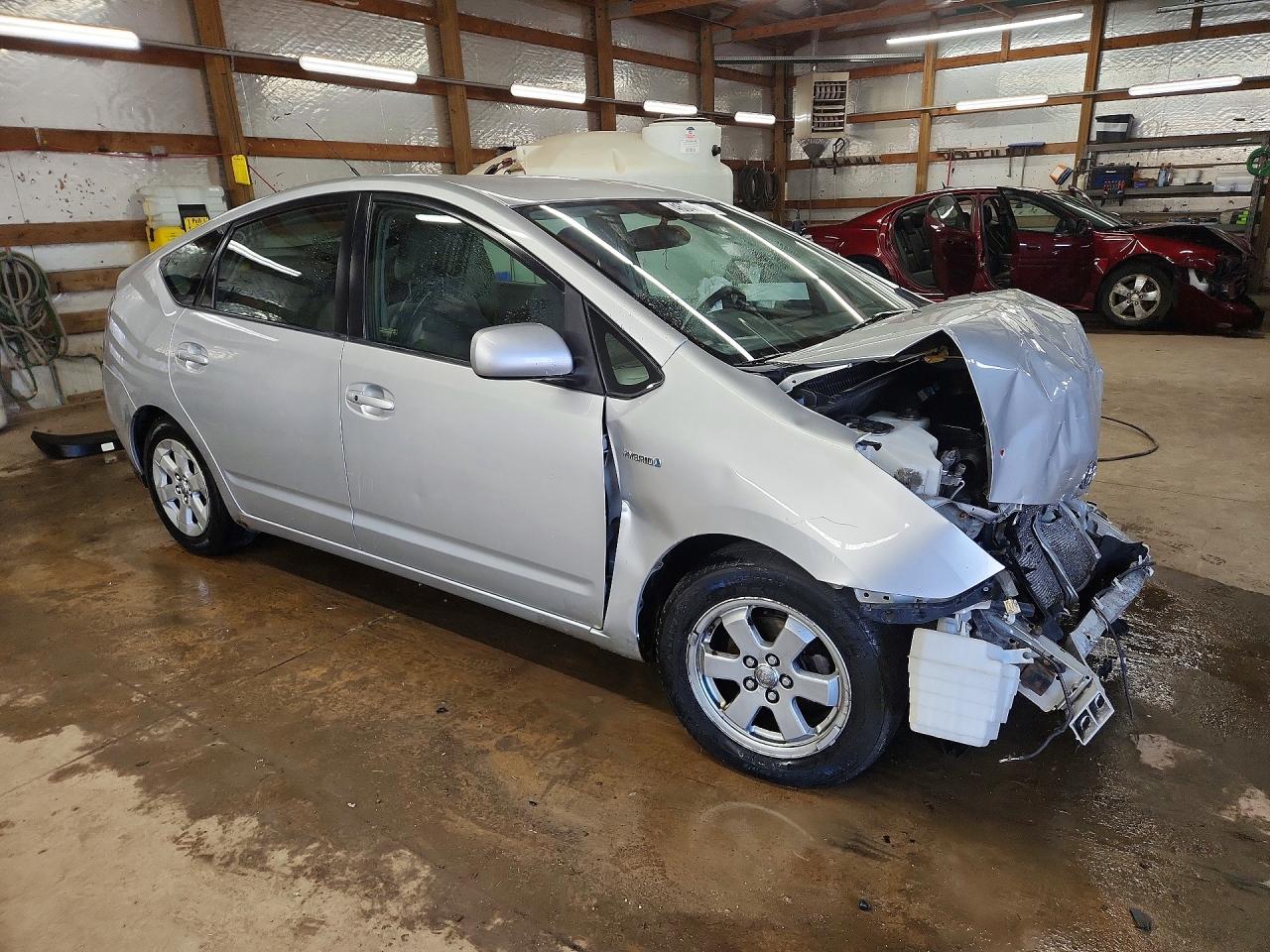 2007 TOYOTA PRIUS BASE photo 4