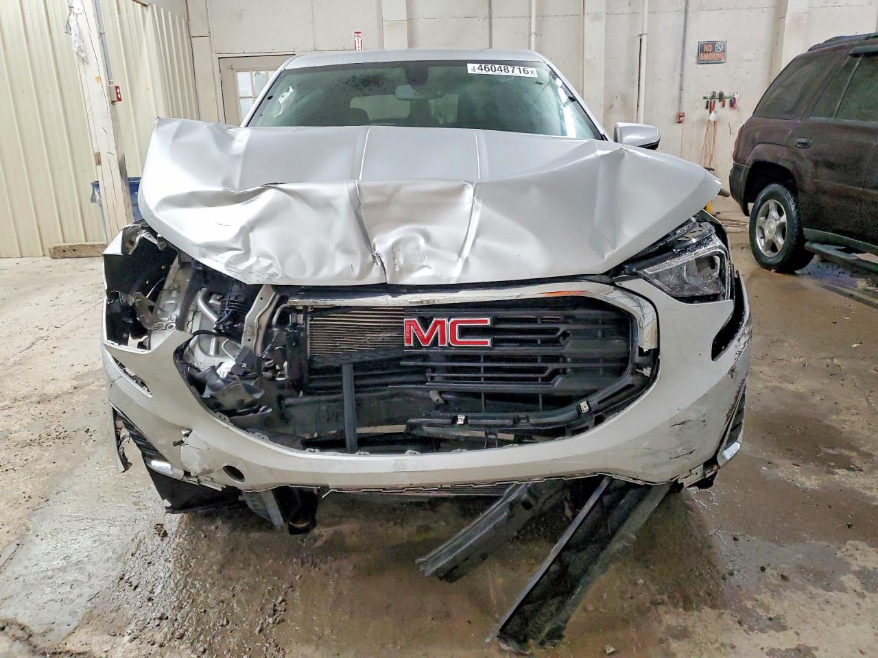 2018 GMC TERRAIN SLE photo 9