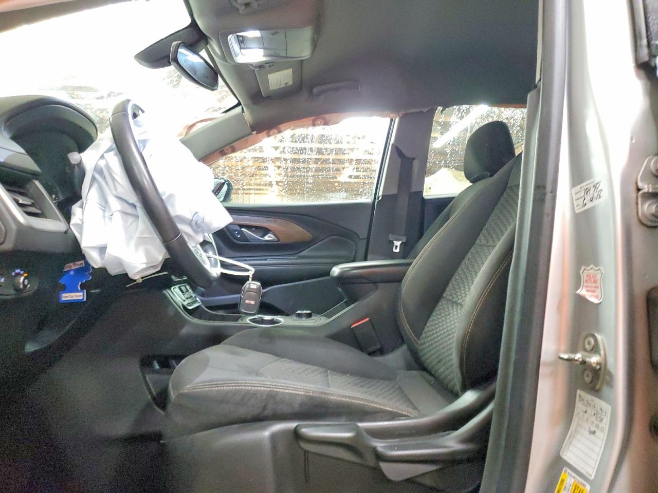 2018 GMC TERRAIN SLE photo 13