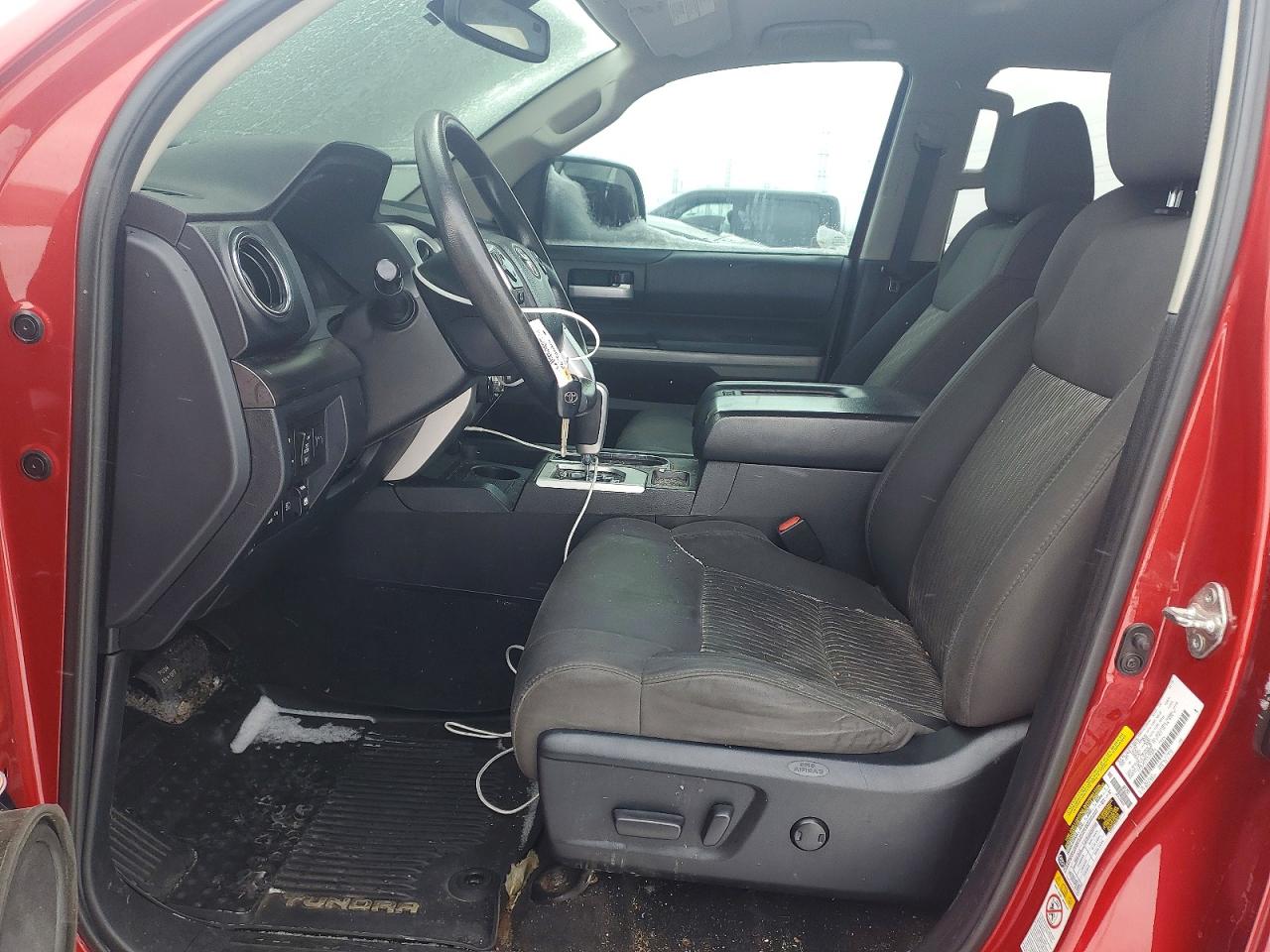 2018 TOYOTA TUNDRA SR5 photo 19