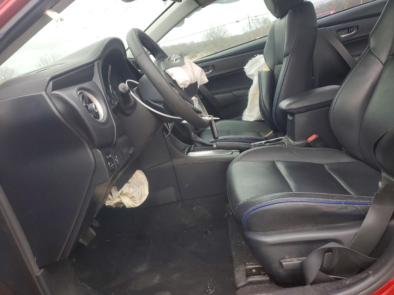 2017 TOYOTA COROLLA XSE photo 7