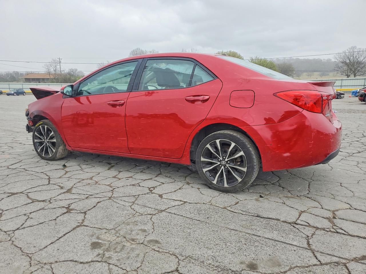 2017 TOYOTA COROLLA XSE photo 2