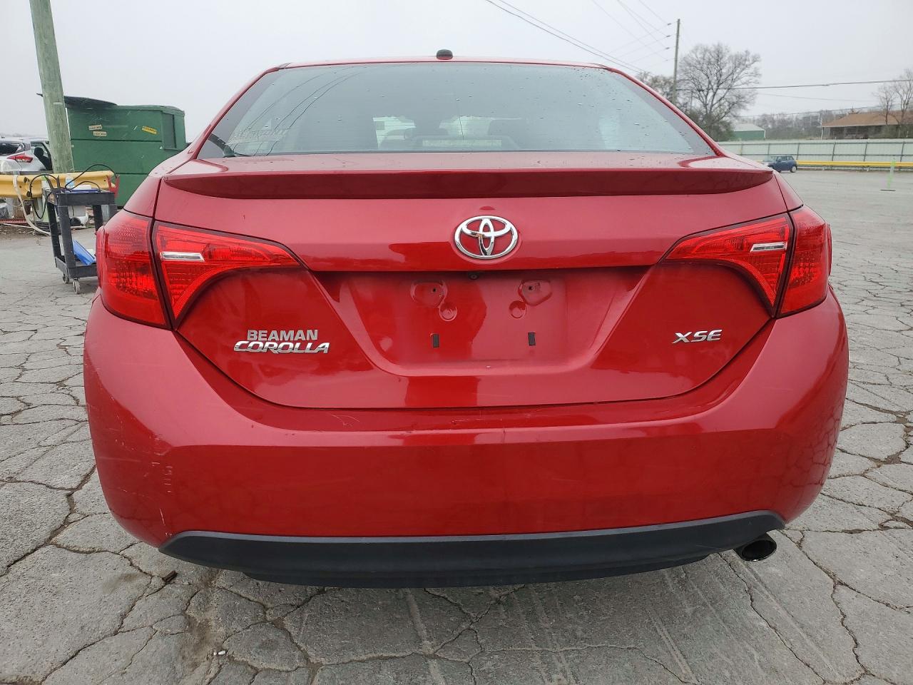 2017 TOYOTA COROLLA XSE photo 6