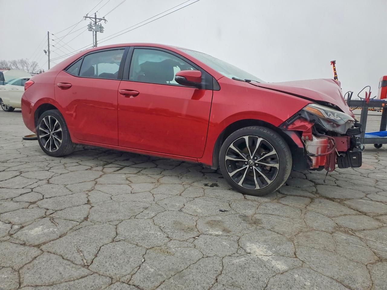 2017 TOYOTA COROLLA XSE photo 4