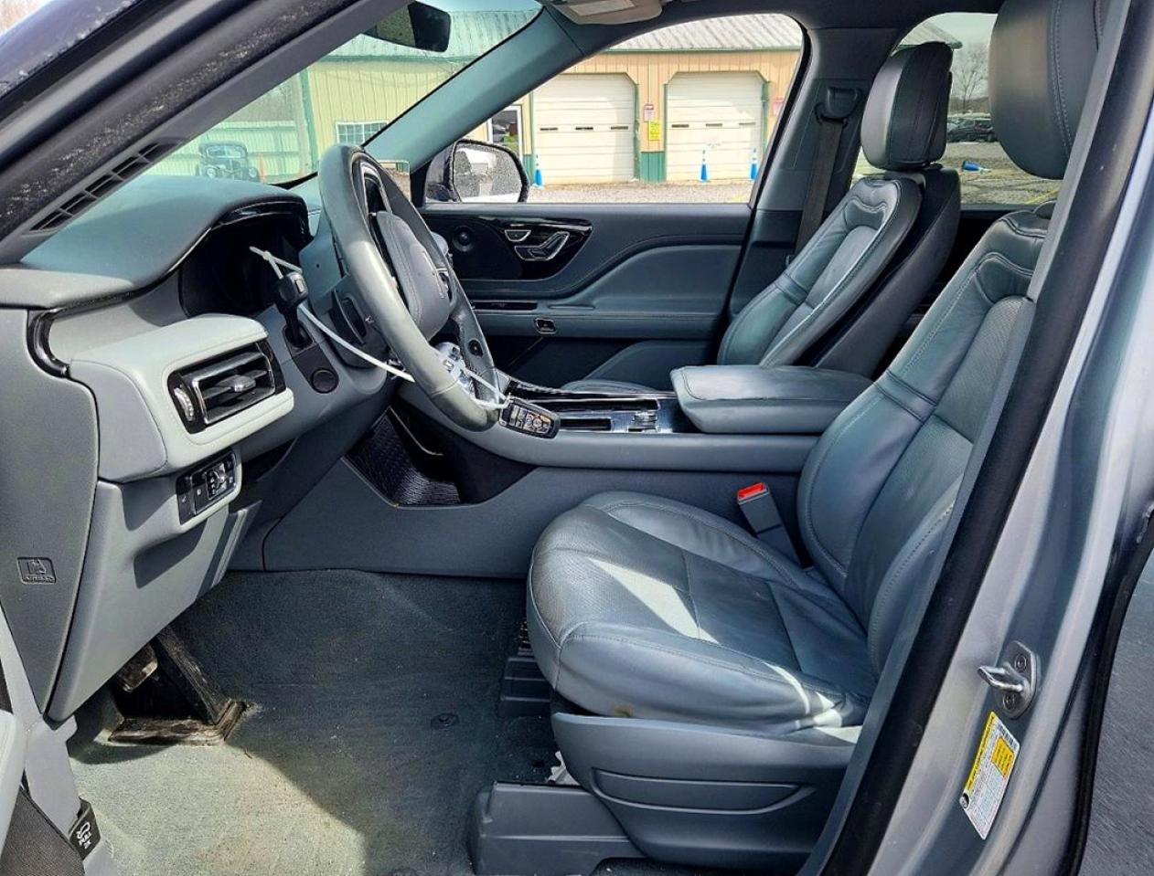 2020 LINCOLN AVIATOR RESERVE photo 13