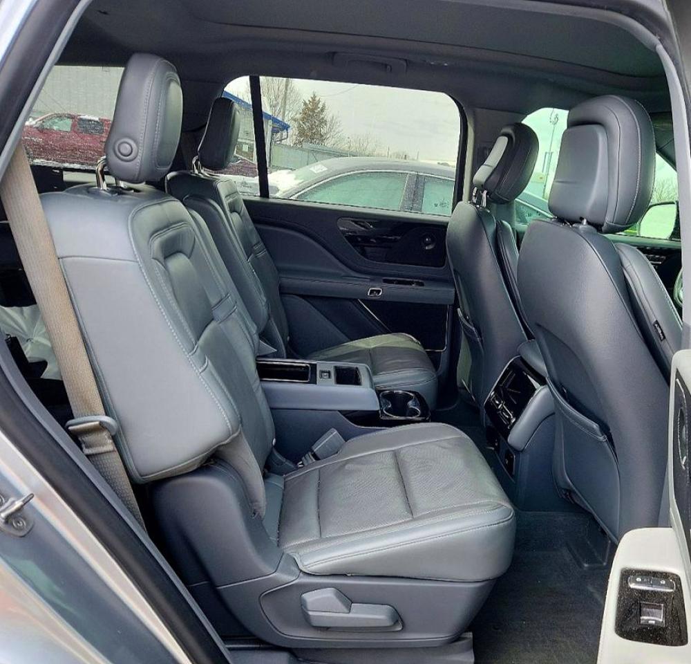 2020 LINCOLN AVIATOR RESERVE photo 19