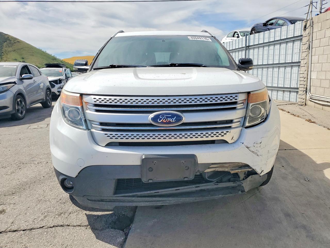 2013 FORD EXPLORER XLT photo 5