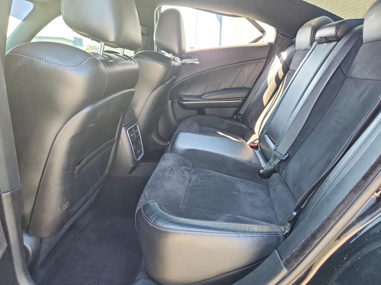 2018 DODGE CHARGER SXT PLUS photo 10