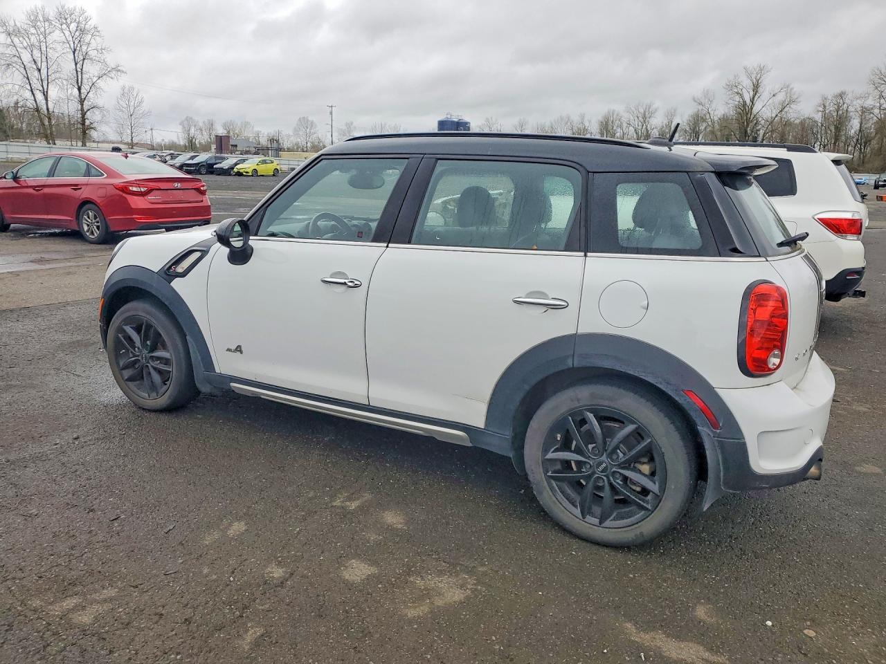 2016 MINI COOPER S COUNTRYMAN photo 2
