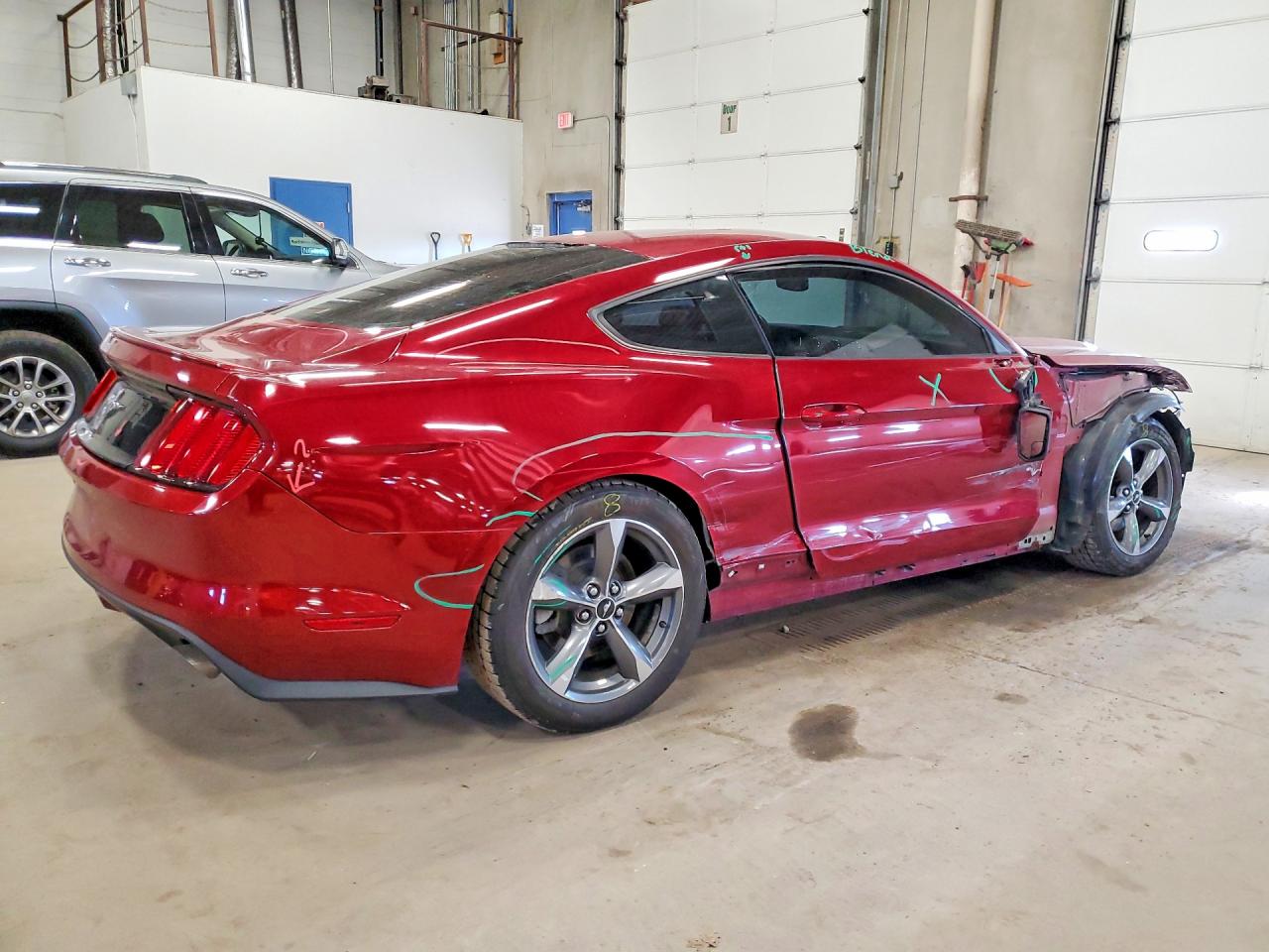 2016 FORD MUSTANG V6 COUPE photo 3