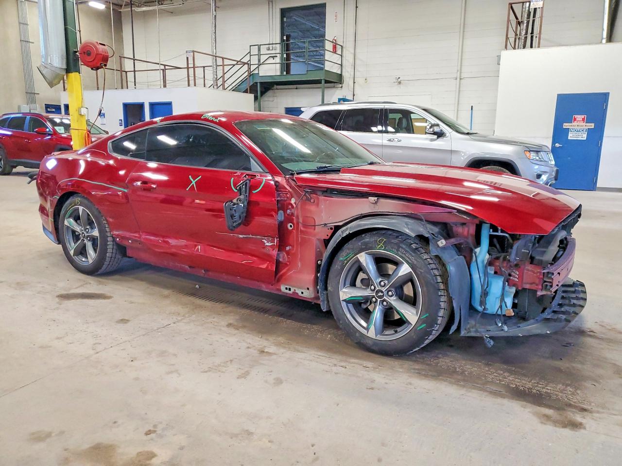 2016 FORD MUSTANG V6 COUPE photo 4