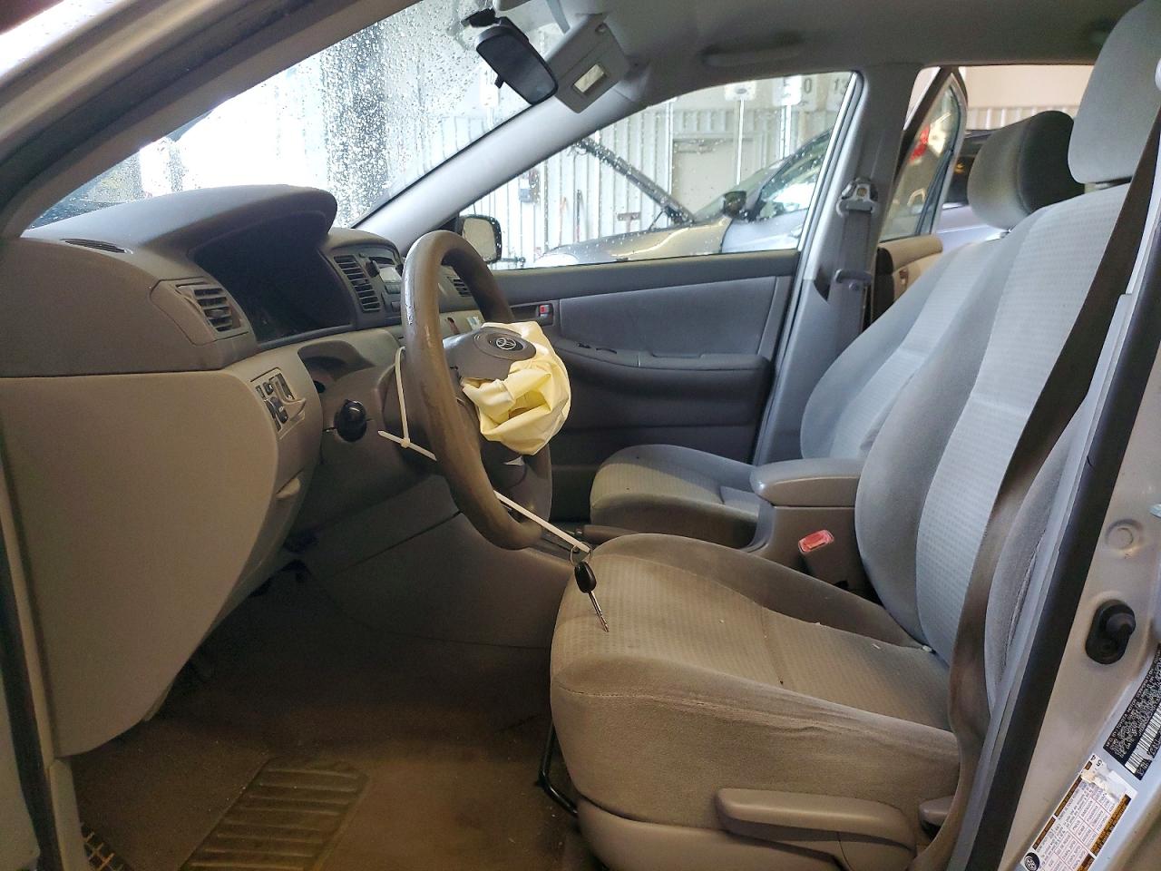 2007 TOYOTA COROLLA CE photo 7