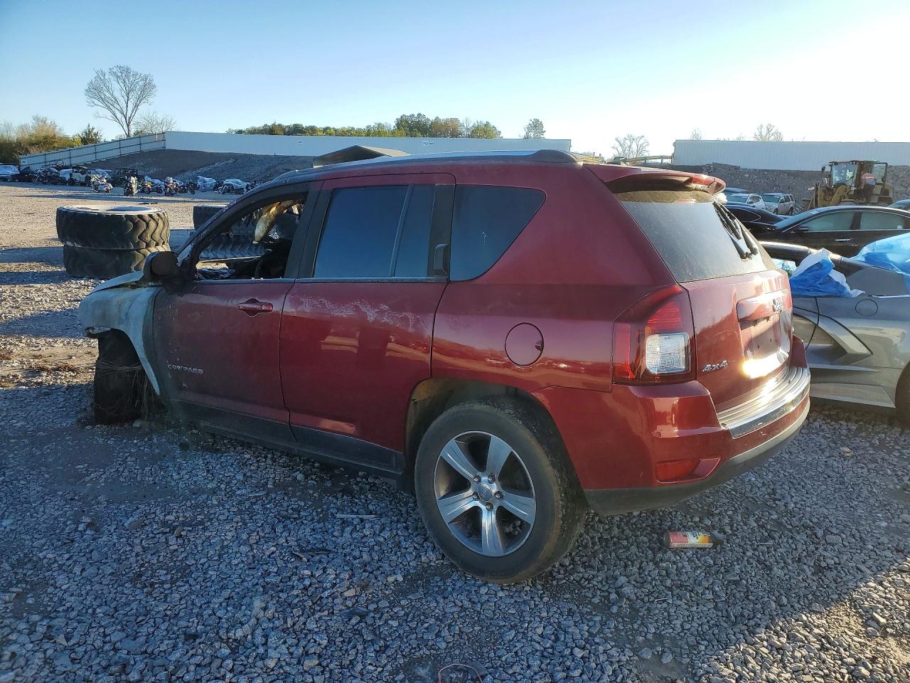 2016 JEEP COMPASS LATITUDE photo 4
