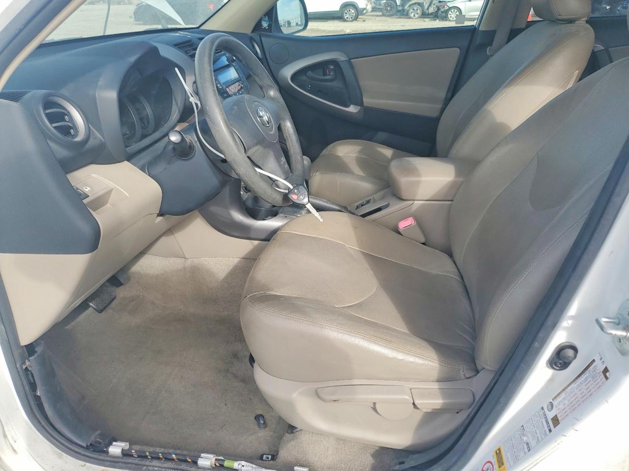 2008 TOYOTA RAV4 BASE photo 13
