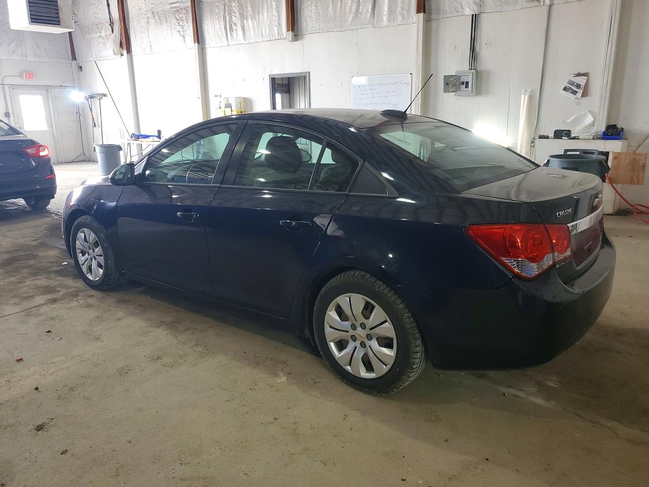 2015 CHEVROLET CRUZE LS photo 3