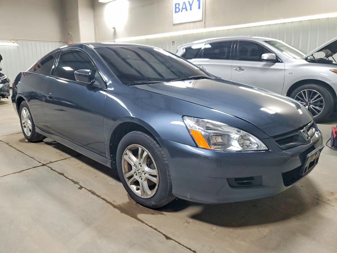 2007 HONDA ACCORD LX photo 7