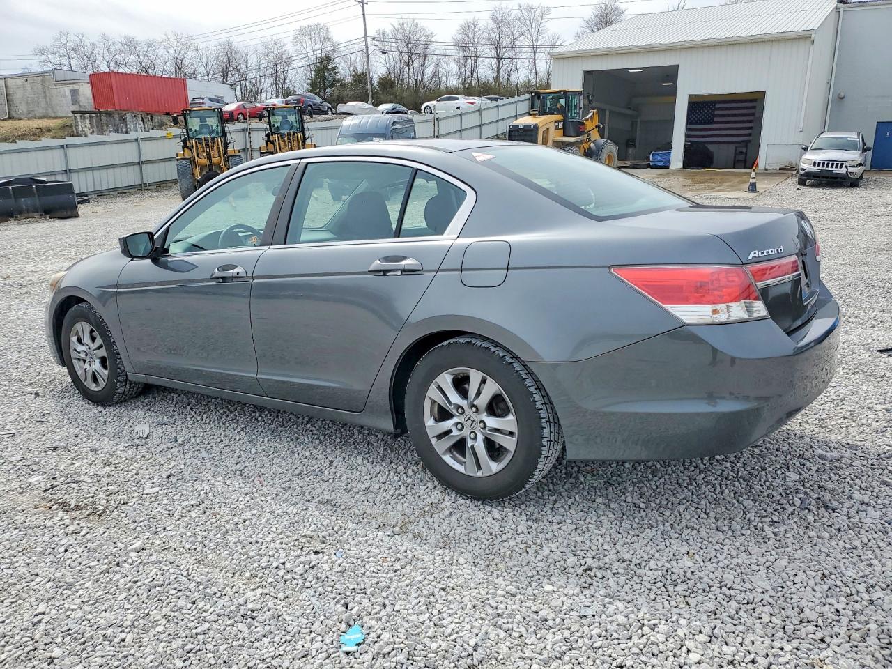 2012 HONDA ACCORD LXP photo 3