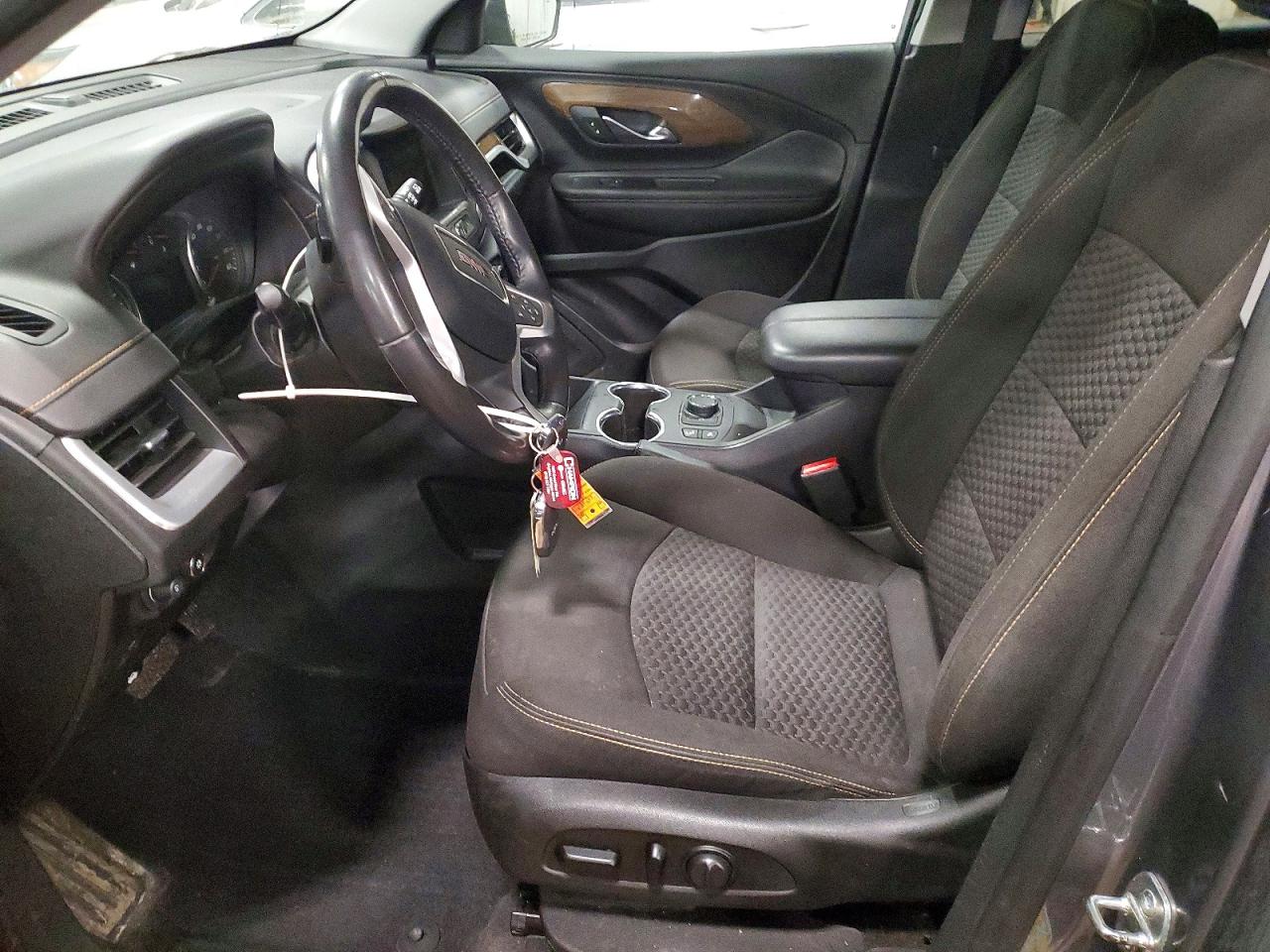 2019 GMC TERRAIN SLE photo 13