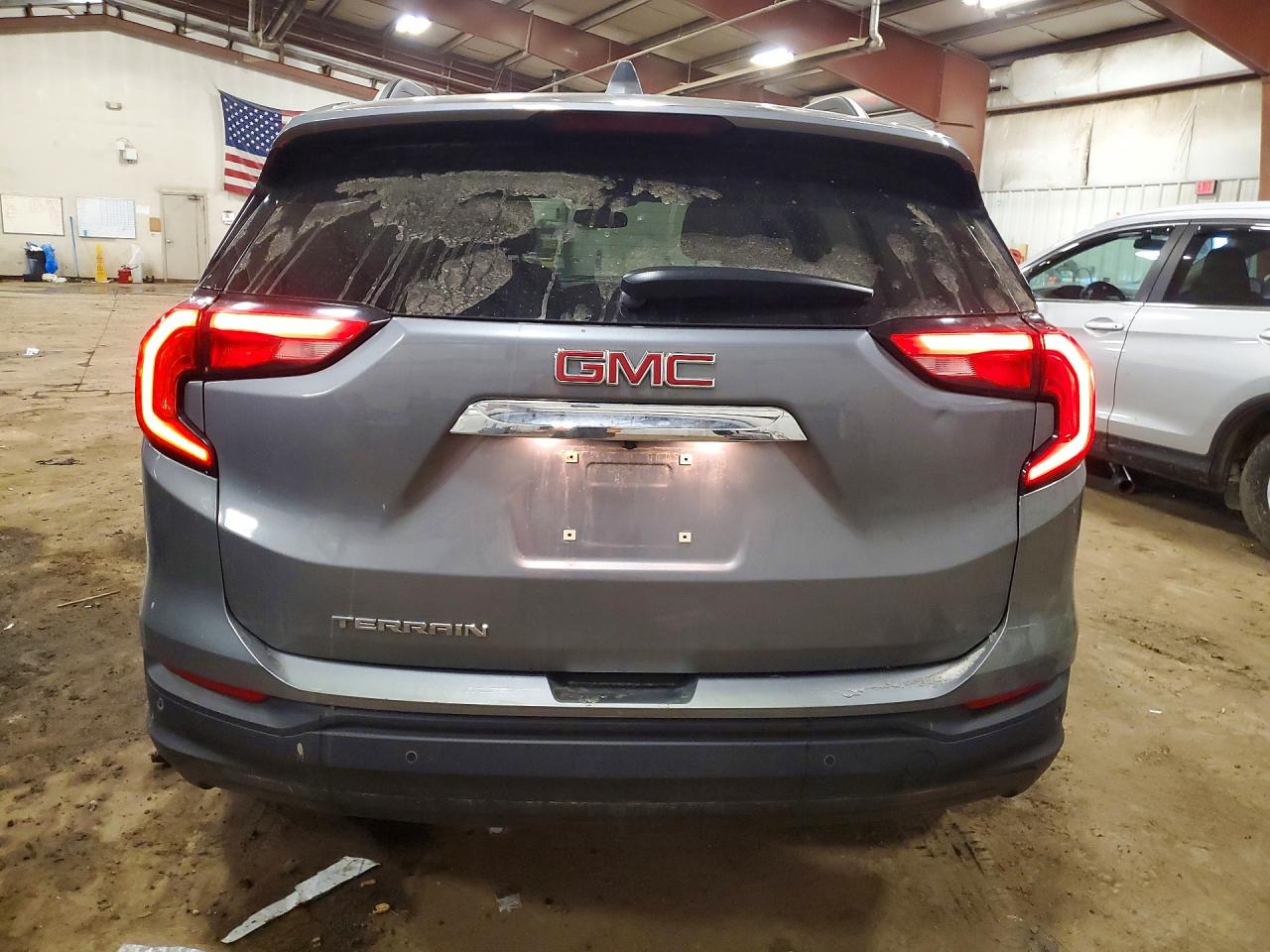 2019 GMC TERRAIN SLE photo 11