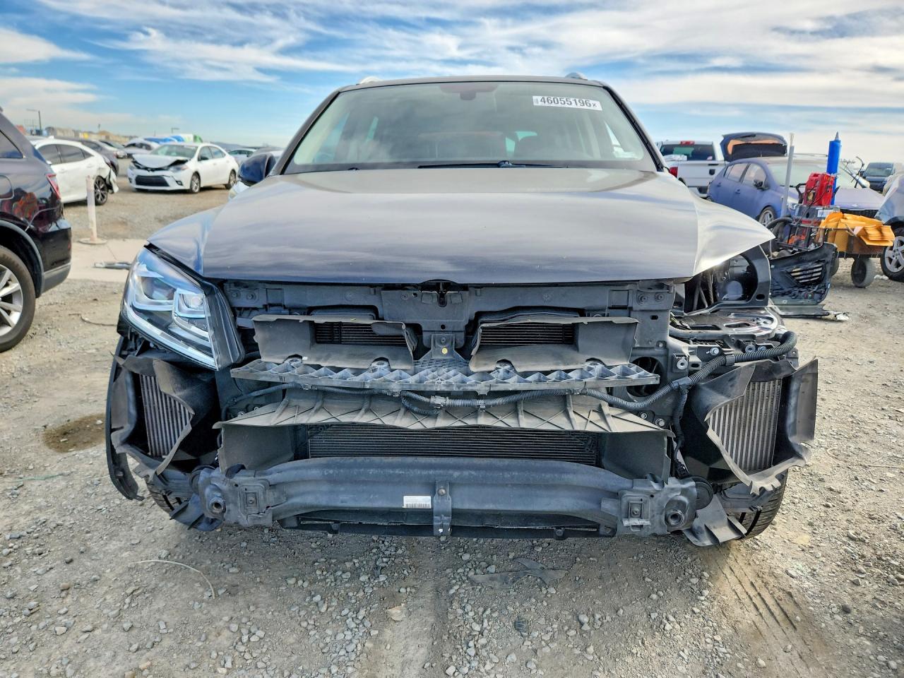 2015 VOLKSWAGEN TOUAREG V6 TDI photo 9