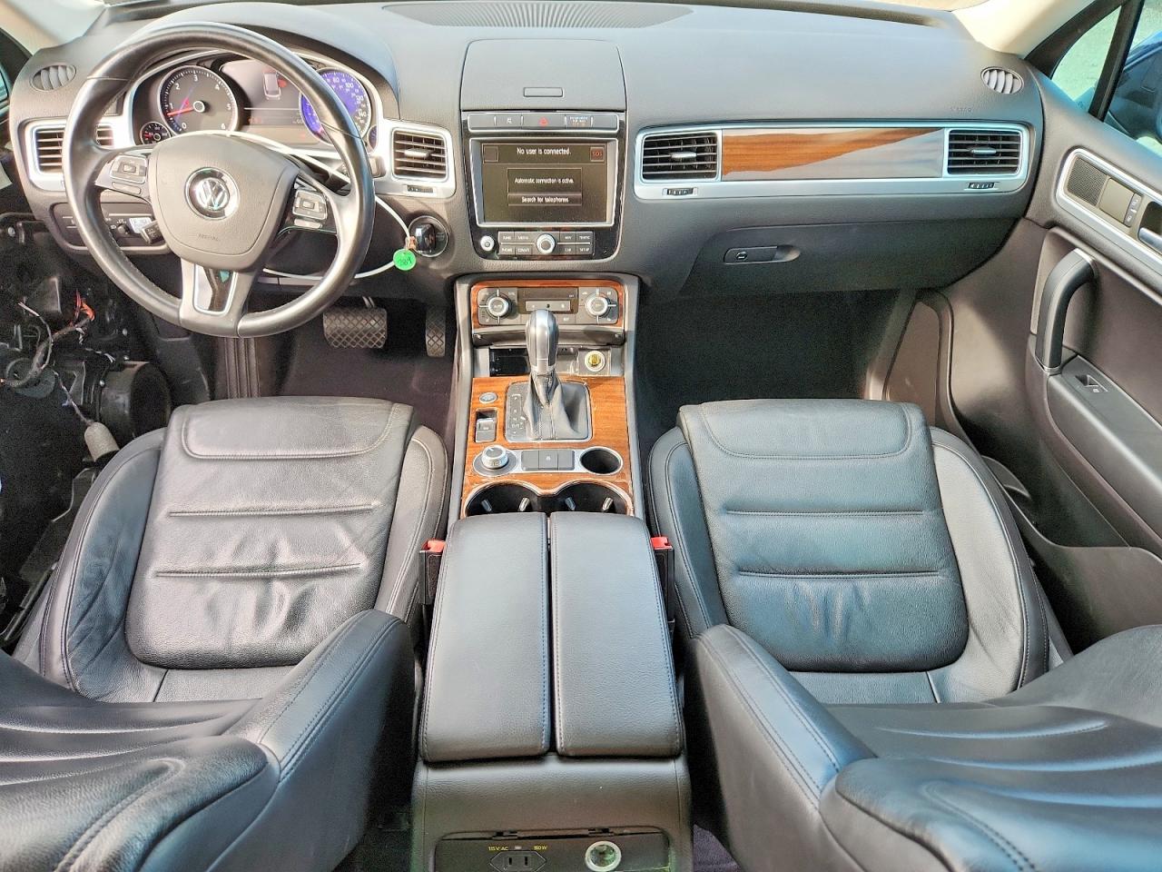 2015 VOLKSWAGEN TOUAREG V6 TDI photo 15