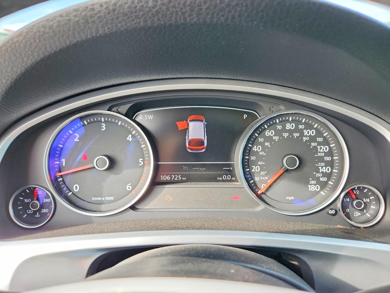 2015 VOLKSWAGEN TOUAREG V6 TDI photo 17