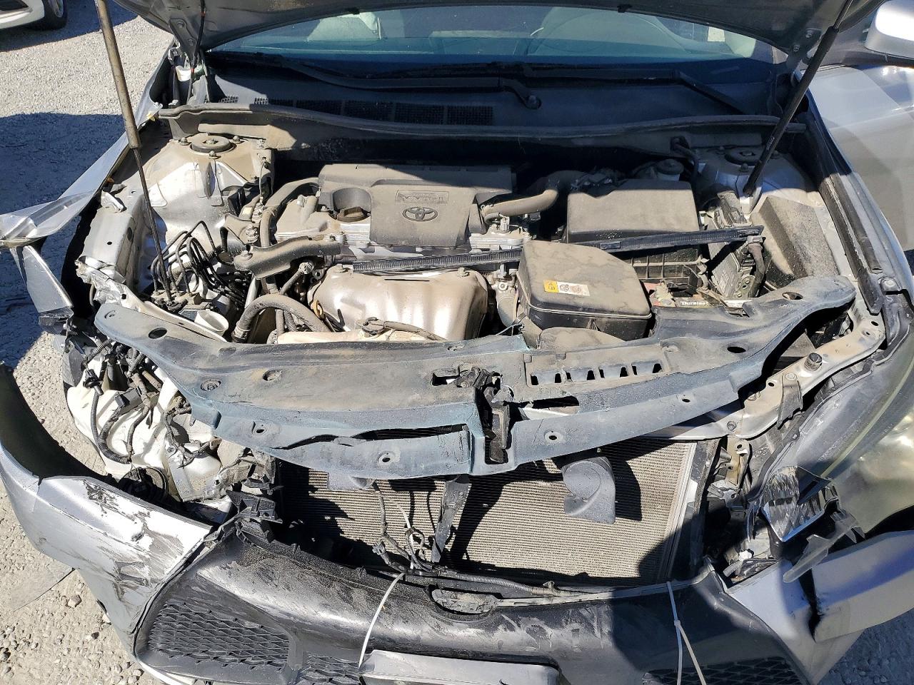 2017 TOYOTA CAMRY photo 31