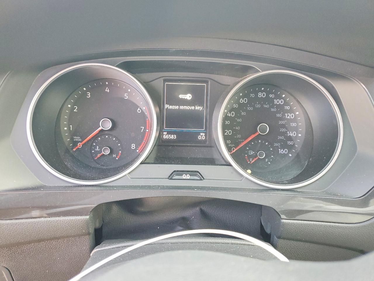 2021 VOLKSWAGEN TIGUAN S photo 17