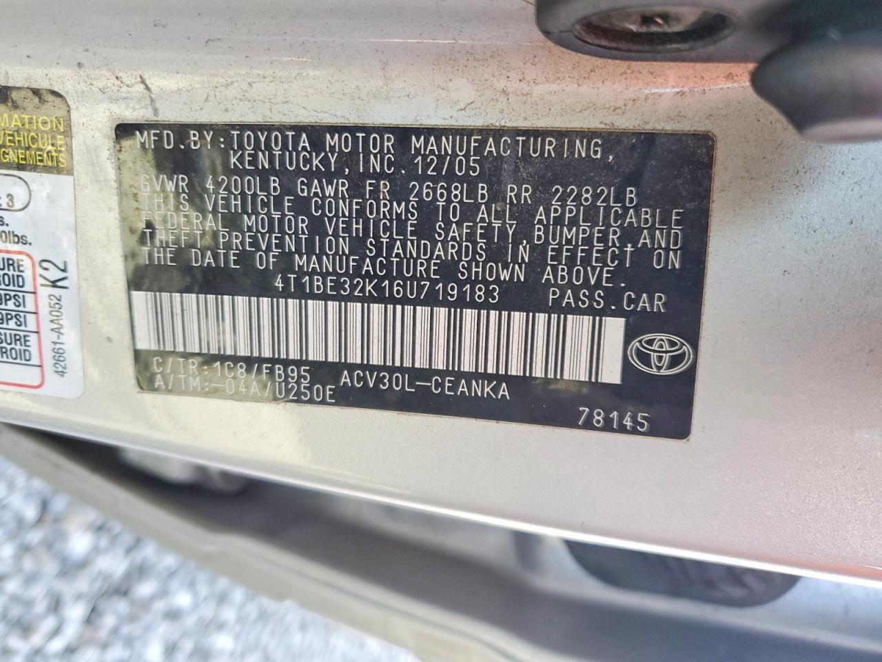 2006 TOYOTA CAMRY LE photo 23