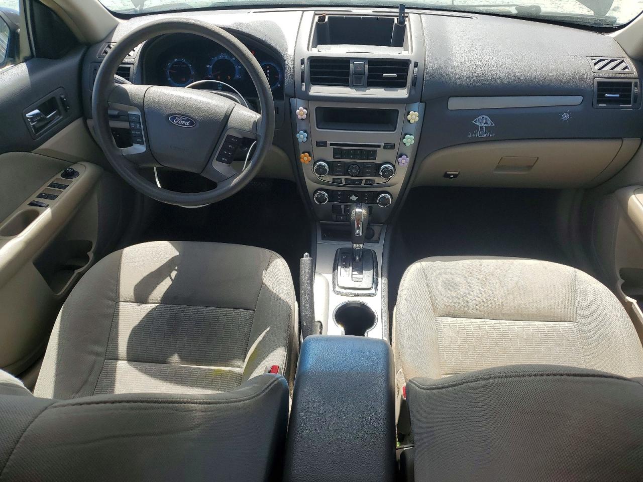 2010 FORD FUSION SE photo 8