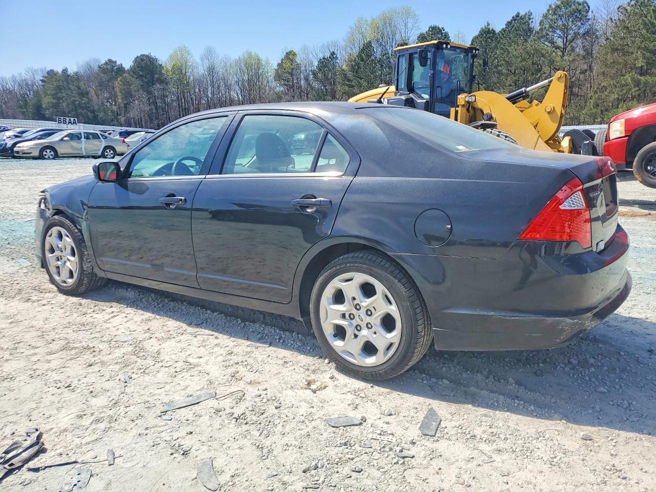 2010 FORD FUSION SE photo 2