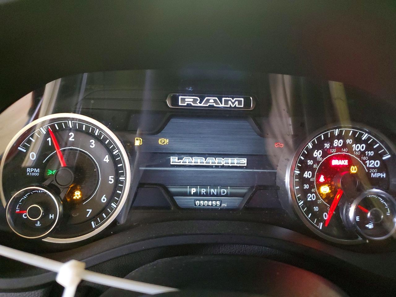 2019 RAM 1500 LARAMIE photo 17