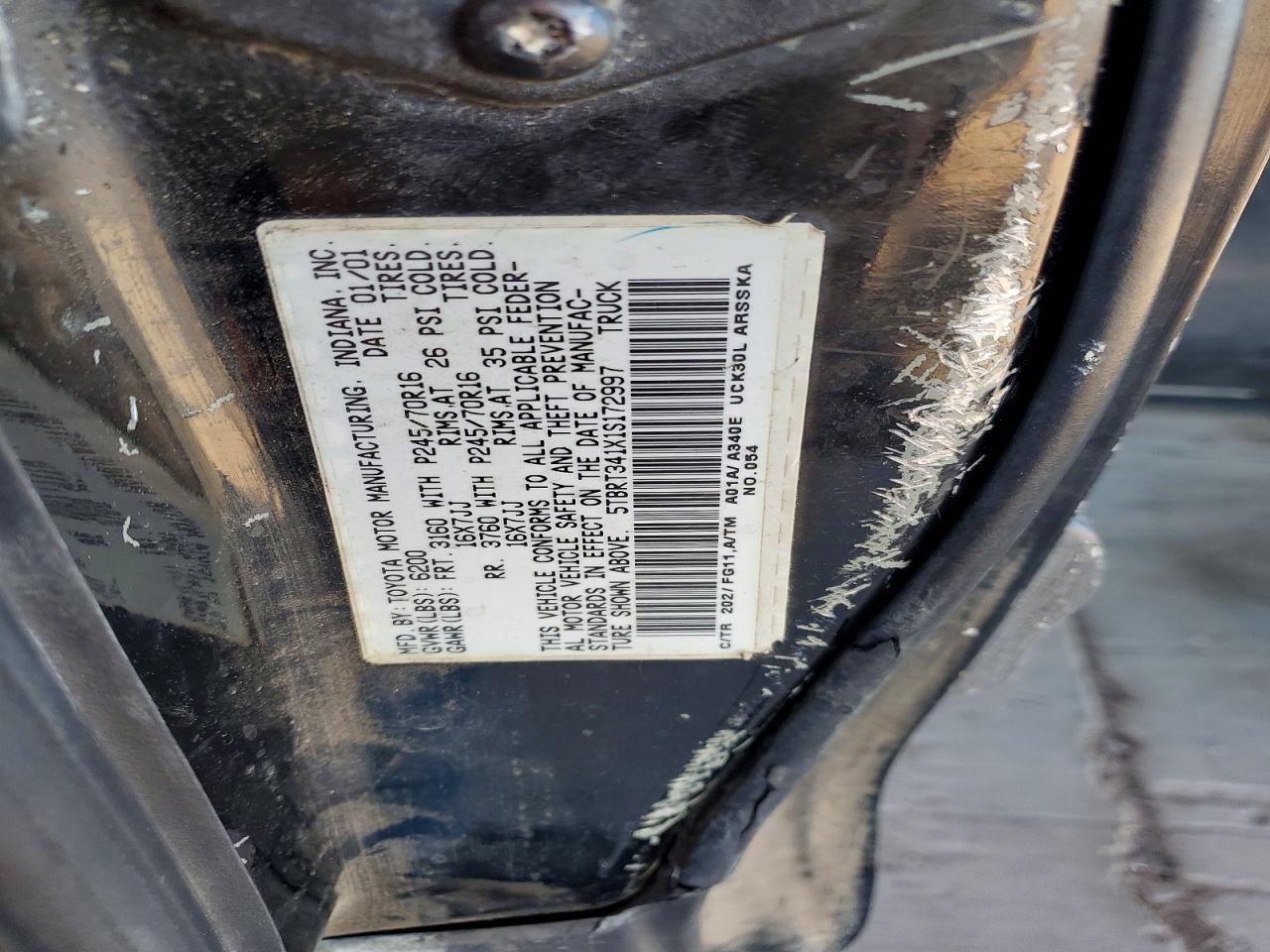 2001 TOYOTA TUNDRA SR5 photo 12