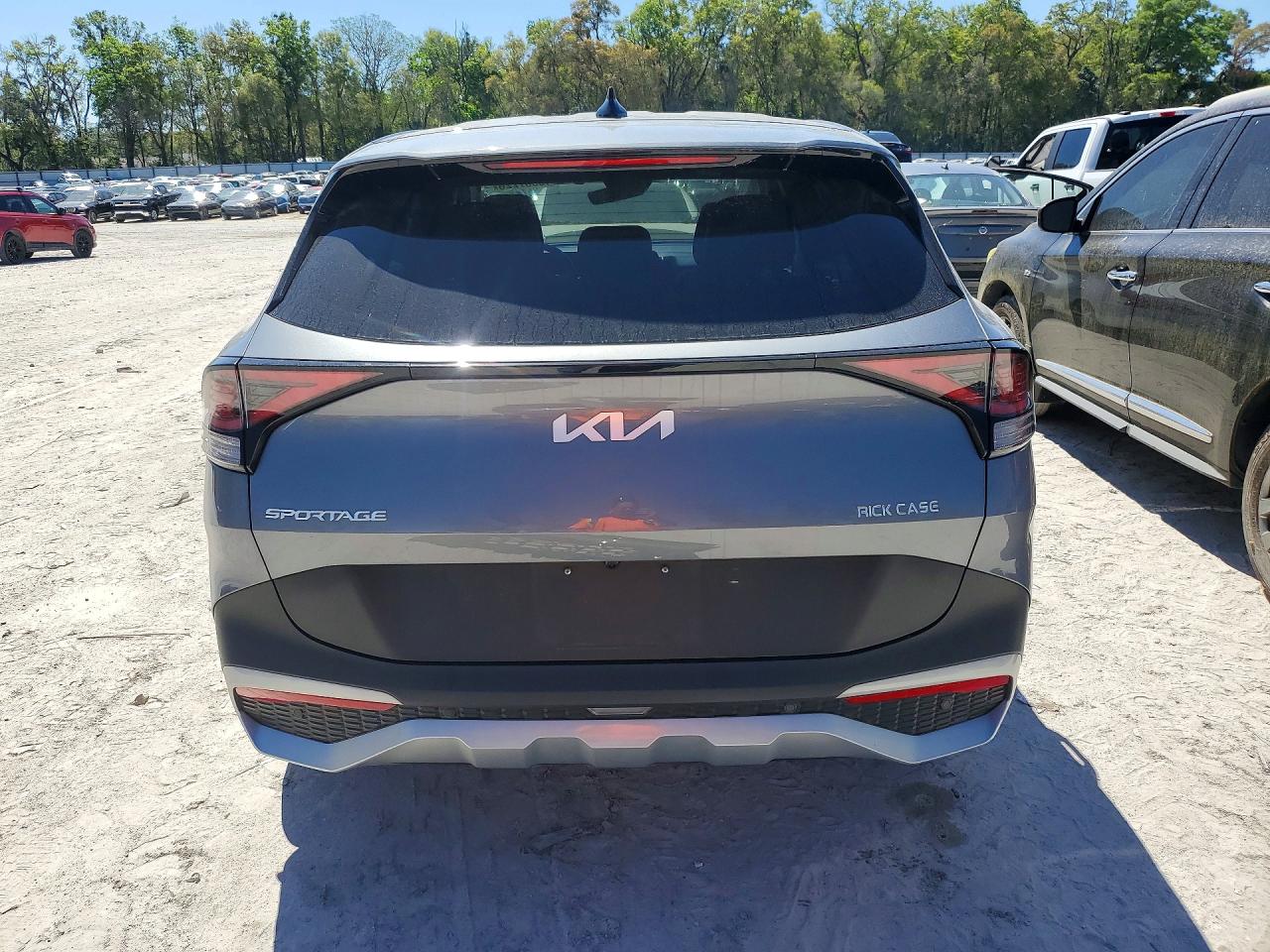 2023 KIA SPORTAGE EX photo 11