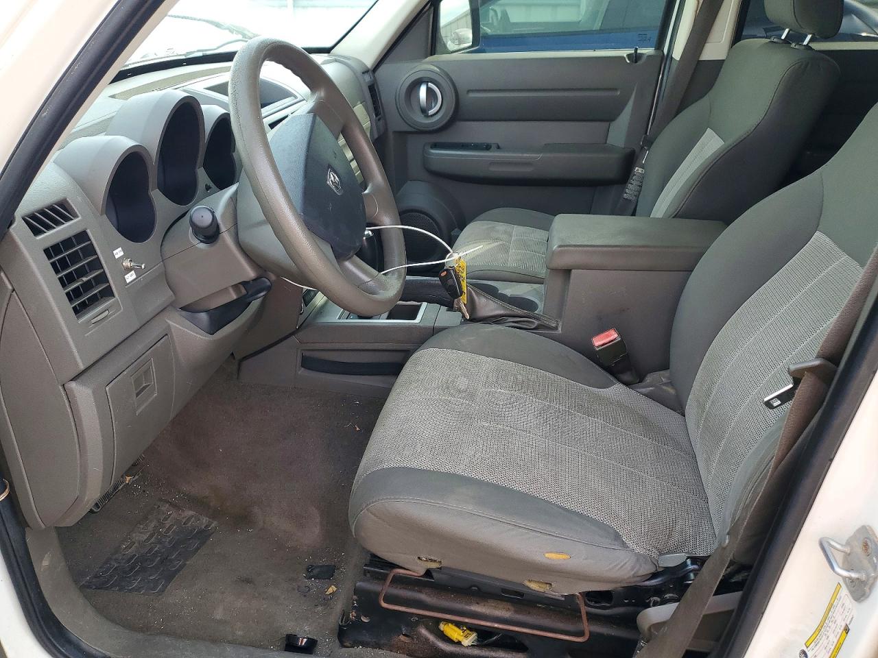 2007 DODGE NITRO SXT photo 7